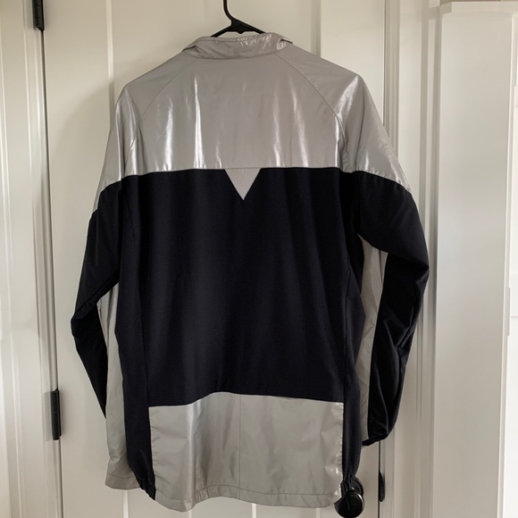 Outdoormaster reflective running windbreaker - L - Picture 2 of 3
